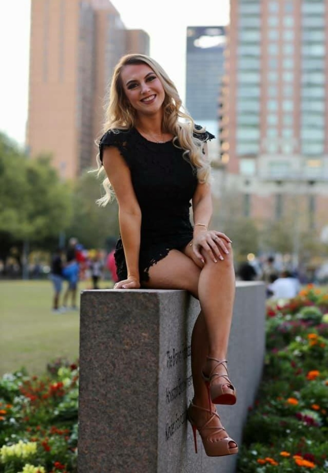 Emilee Atchley pornstar top picture