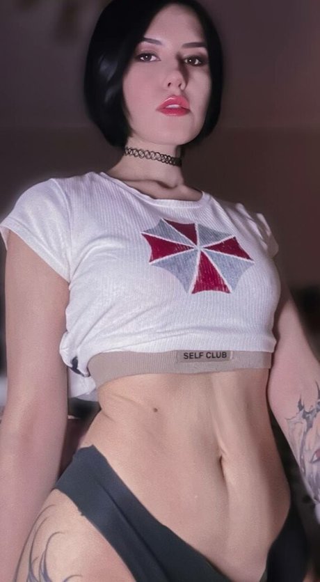 Scarletspyada naked model photos