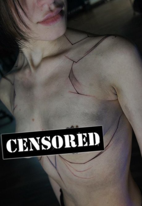 Scarletspyada erotic model picture