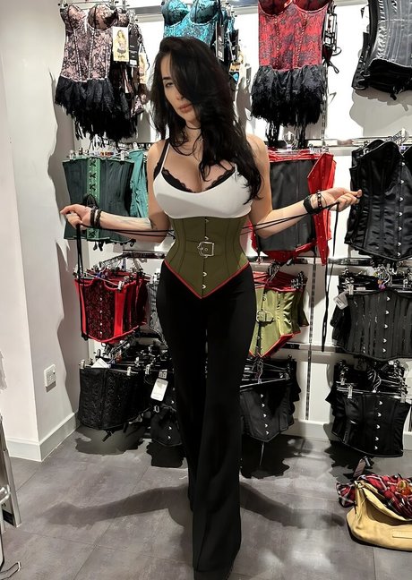 blonde cougar onlyfans sexy nudes gallery