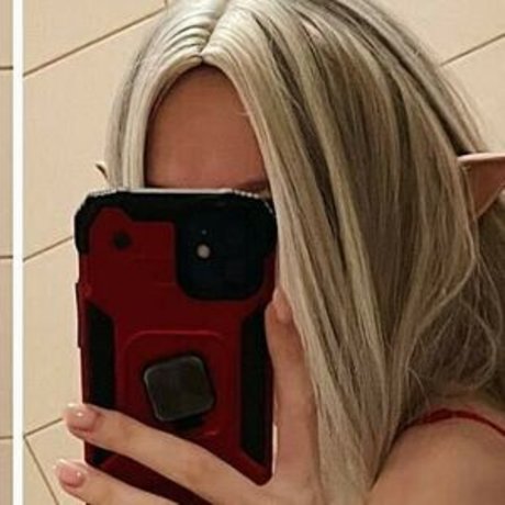 Nyuukke pornstar top image