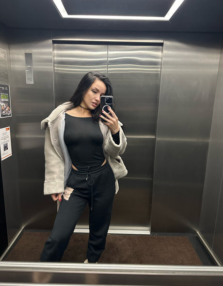 tehb twitch star sexy photo