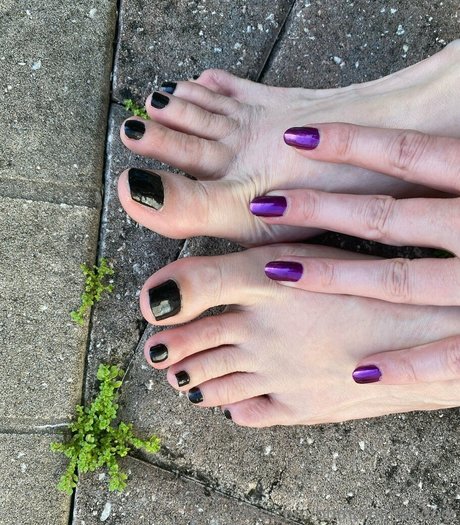 bbmaminextdoor model hd img