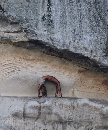 Hafiia Mira pornstar nude image