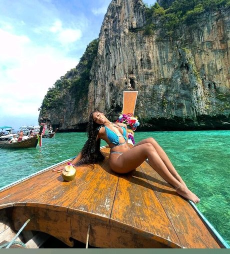 brazilian ass onlyfans sexy nude img