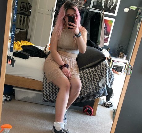 lesbian milf onlyfans free sex pictures