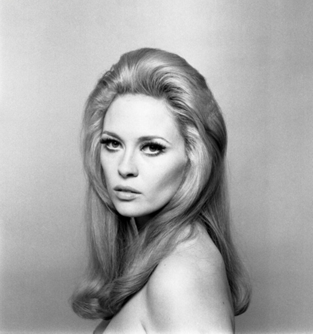 Faye Dunaway pornographic model images