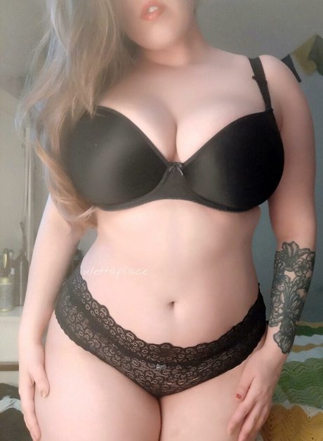 latina maid onlyfans free sexy photo