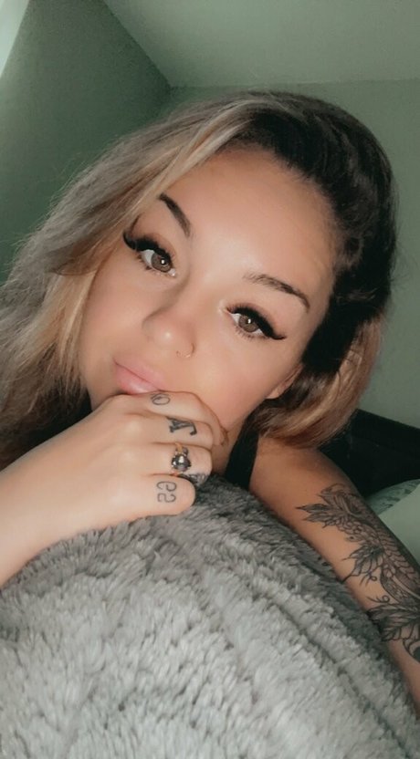 brunette pussy onlyfans pornos pic