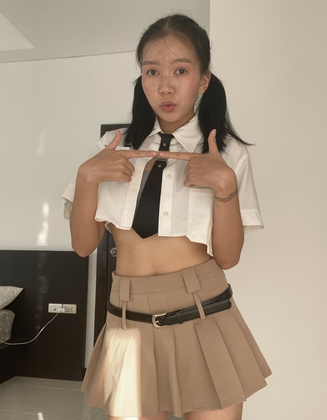 lil kris xo art actress picture