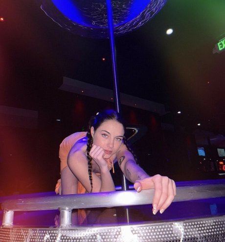 sthrnbellexo model art archive