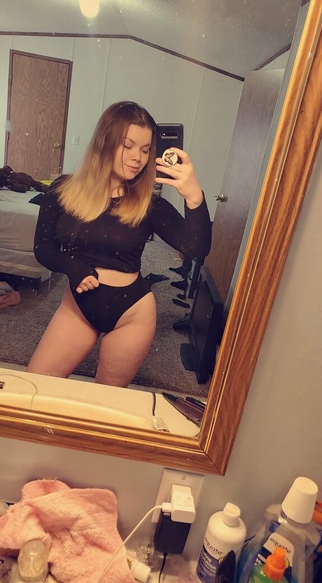 mscheyo pornstar art picture