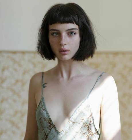 Alice Pagani high quality model archive