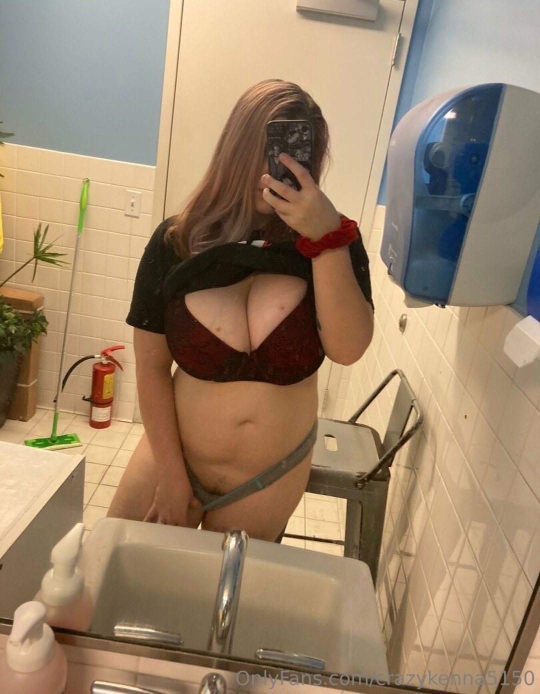crazy kenna51505 erotic pornstar pic