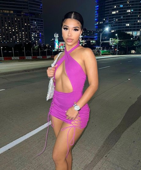 Journi Carr model sex image