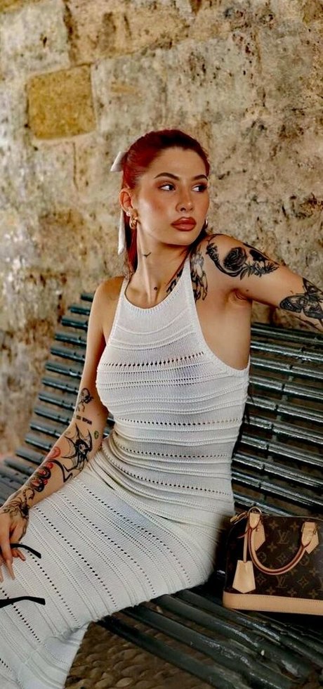 Ukiq star high quality images