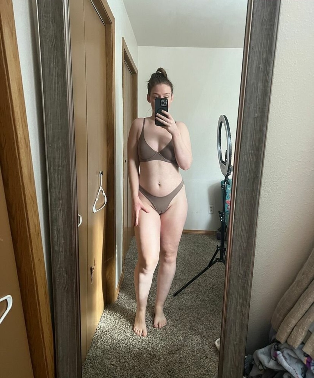 Adorablelilli pornstar nudes photos