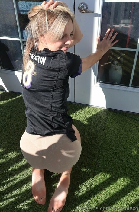 ariacolexo sex actress gallery