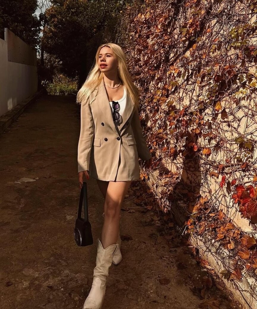 Shelly Cohen sexy actress image