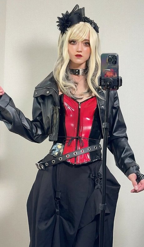 D Rei uno xxx model image