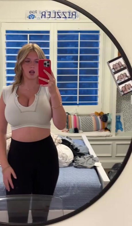 pierced onlyfans sexy nude gallery