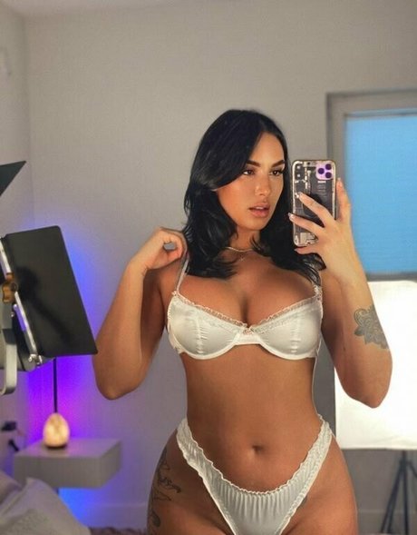 jameelahh sexy model photos