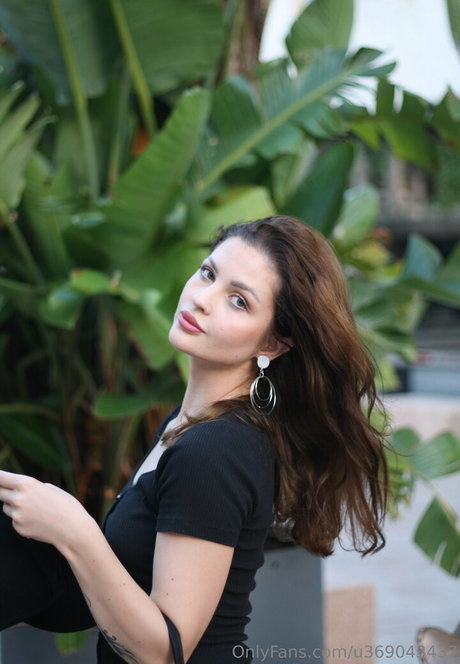 molly polly221 nice actress gallery