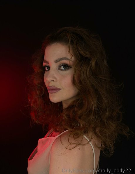 molly polly221 art star gallery