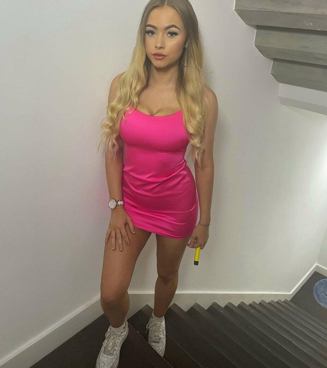 Lucy M sex model gallery