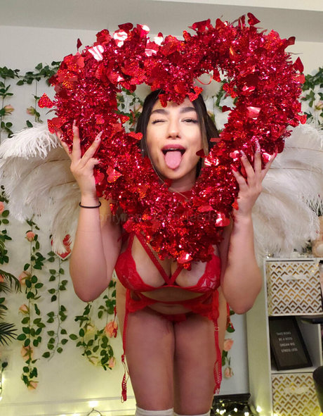 Leedah nice pornstar img