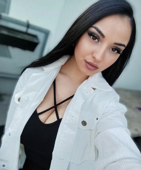 army milf onlyfans hot nude pic