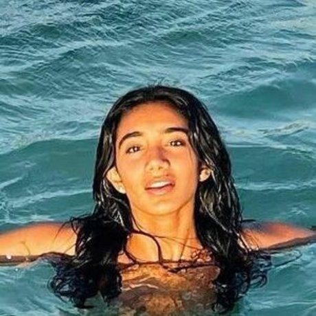 Maya Mayanalluri model sexy galleries