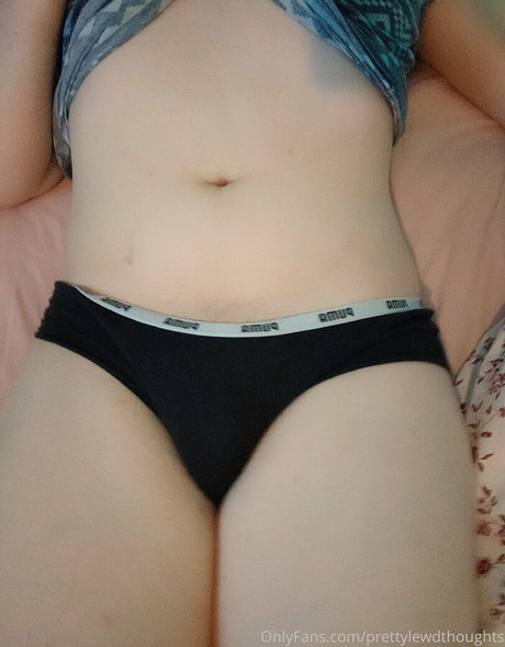 prettylewdthoughts model sexy photo