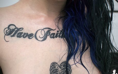 Karenzio hd model pic