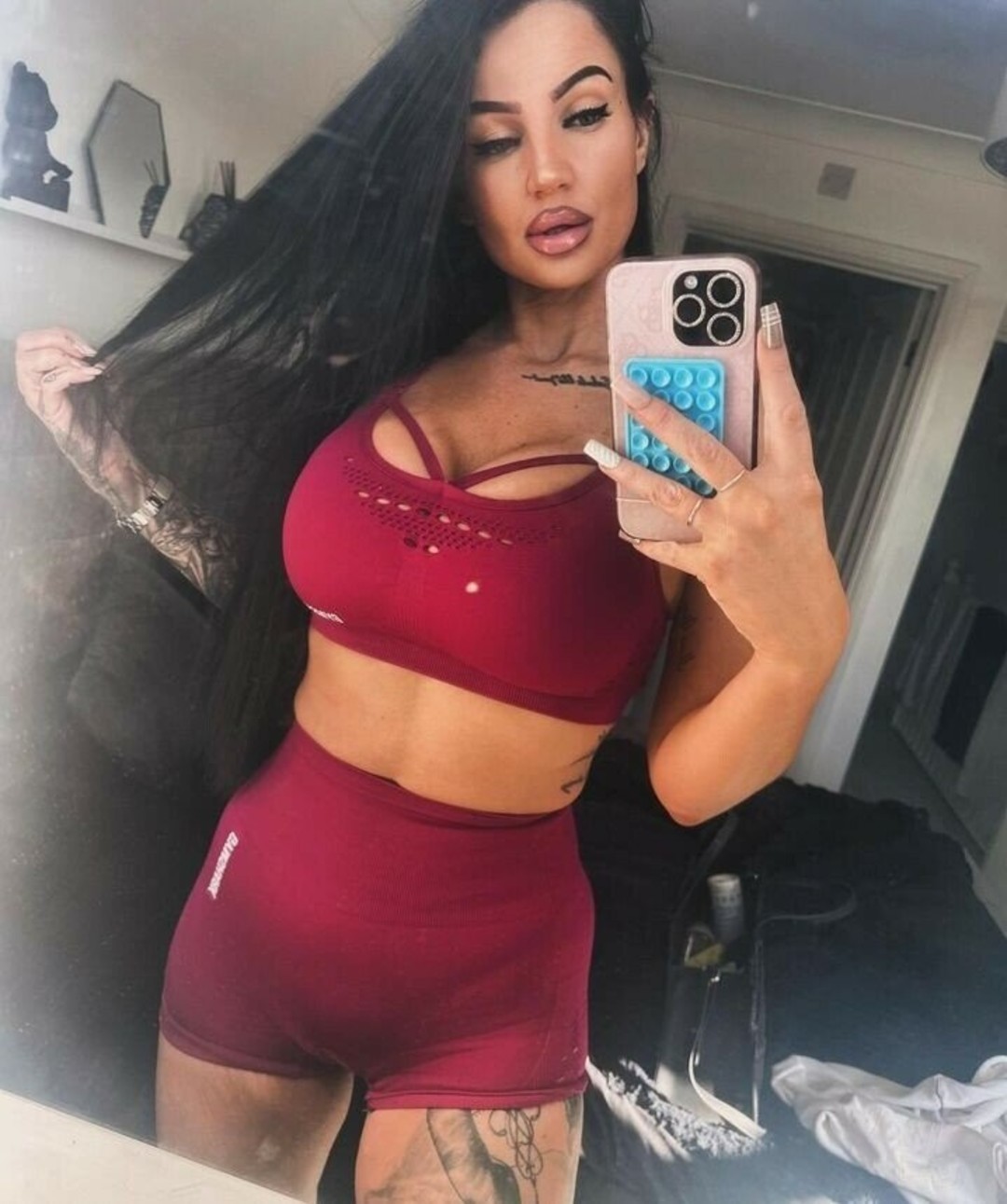 That inked girl free pornstar pic