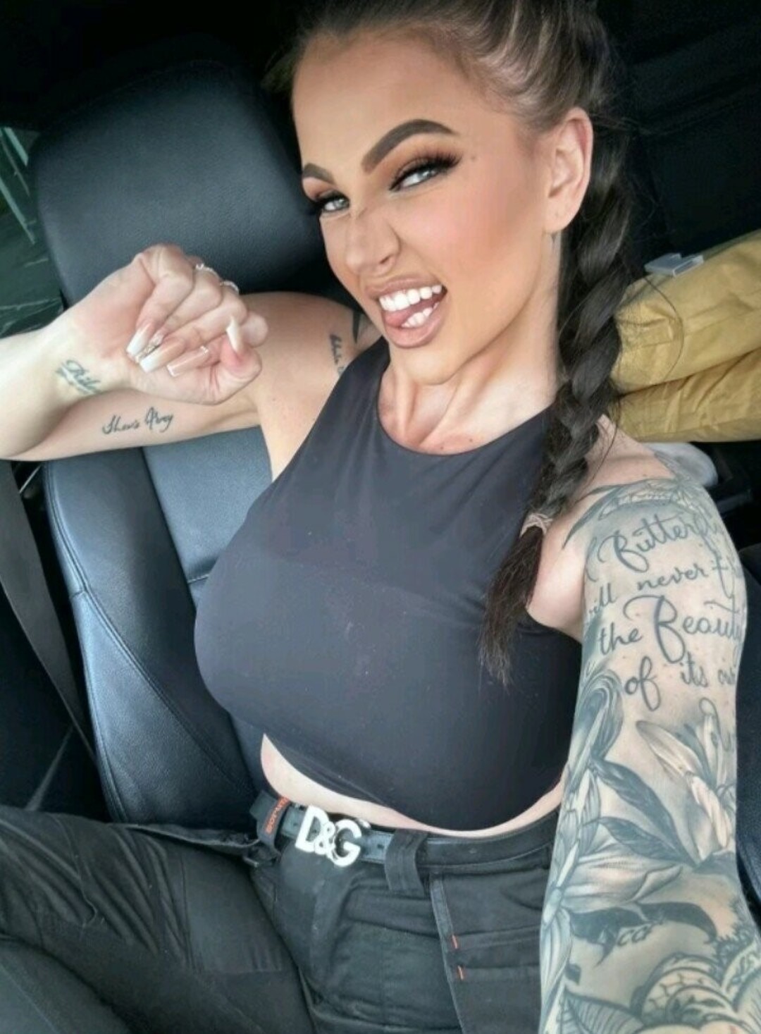 That inked girl hd pornstar picture