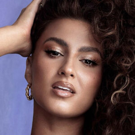 Tori Kelly star high quality img