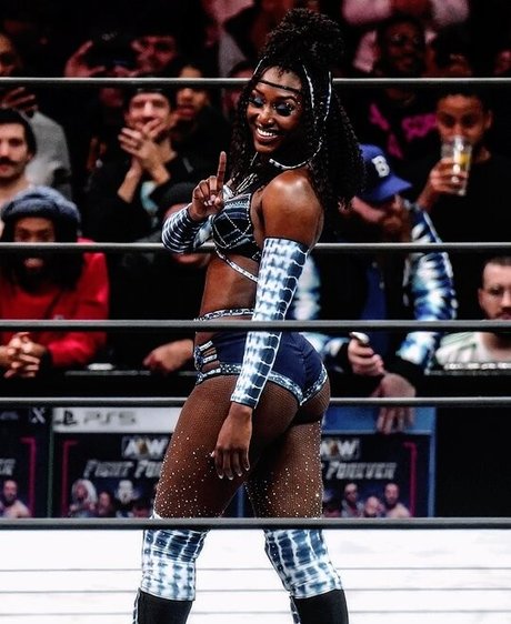 Queen Aminata star nice pic