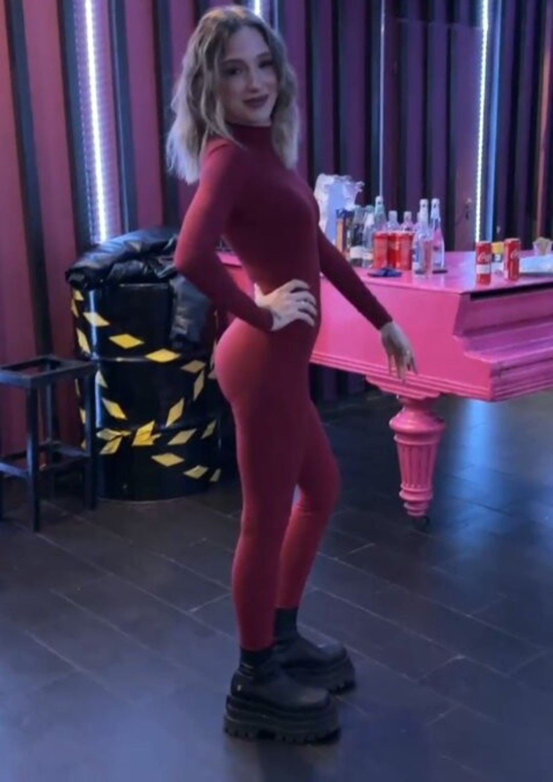 Gensyxa Twitch model beautiful img
