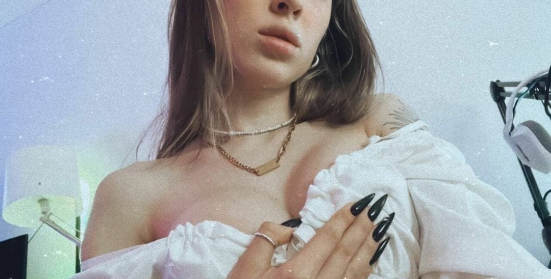 Gensyxa Twitch model pic