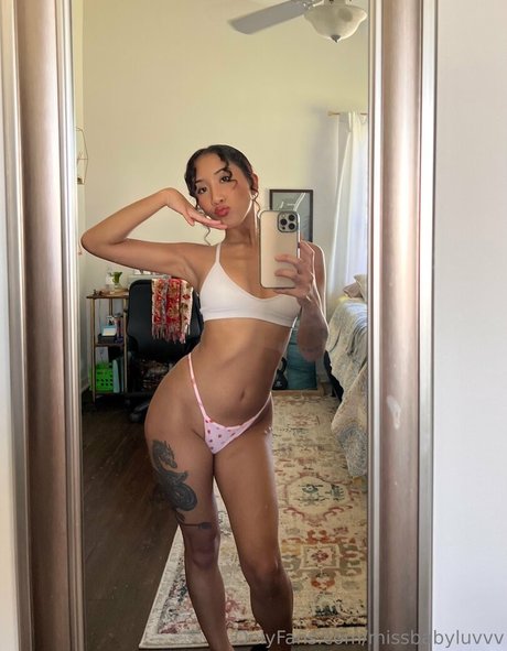 uluvzella pornstar hot photo