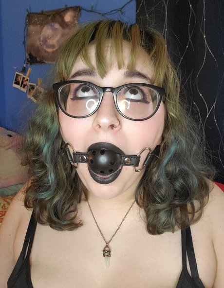 gothicxslvt nice actress pics