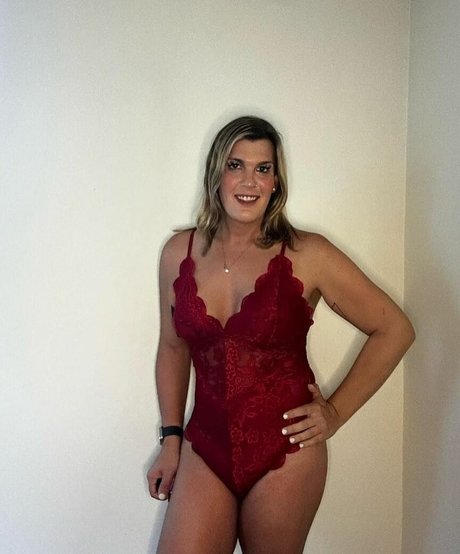 Rachel Doese beautiful star photos