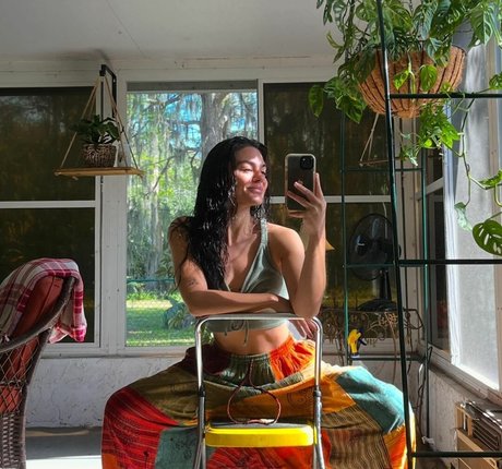 Tiianamarieeee naked star pics