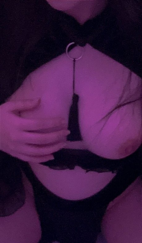 DreamyIzumiVA beautiful actress picture