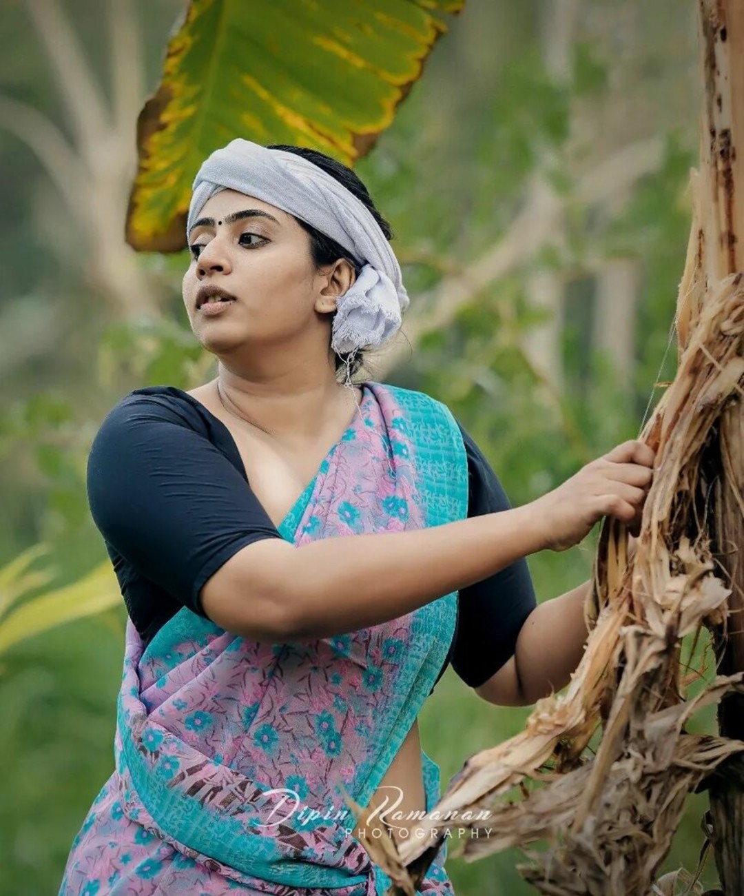 Nila Nambiar star sexy pic