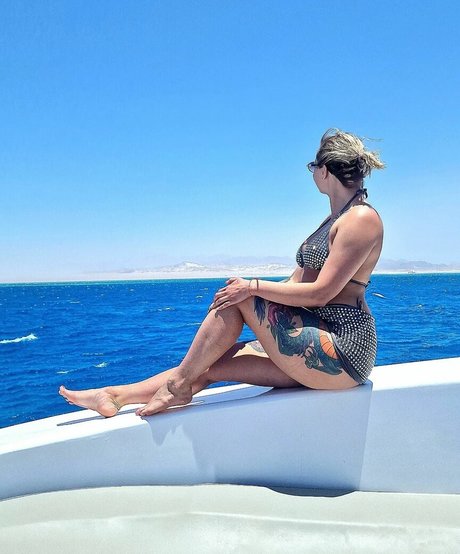 Masha Hitraya star sex pictures