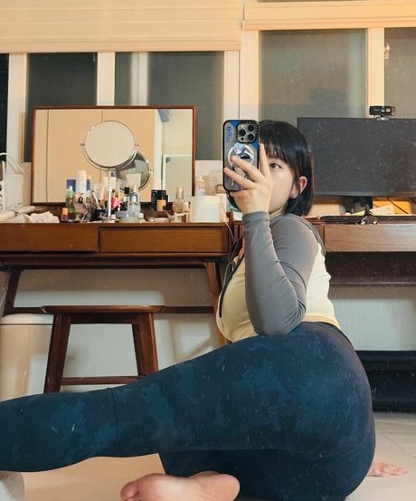 Heeheemoon actress photo