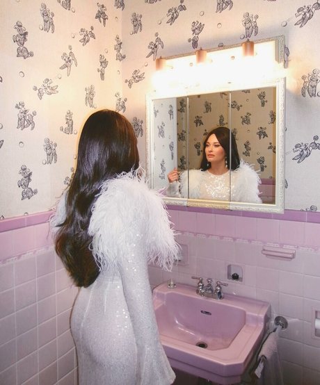 Kacey Musgraves model naked photo