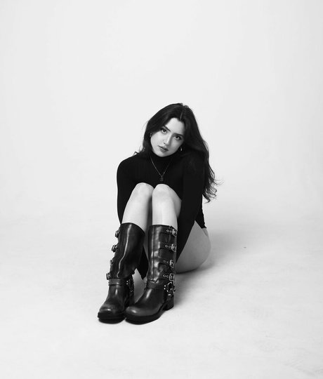 Sophie Silva model nude pictures